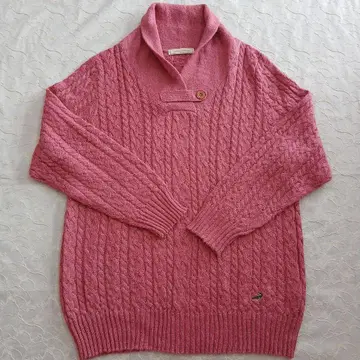 크로커다일 스웨터