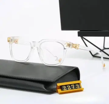 CH 클리어 프레임 골드 장식 안경