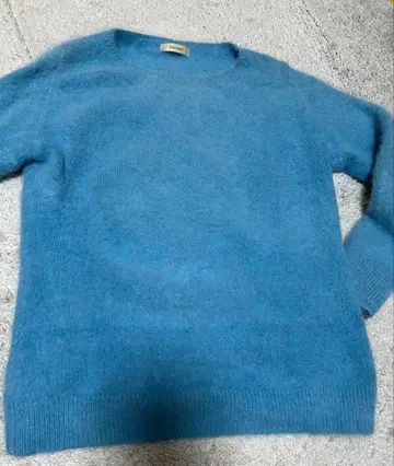 BALLSEY 블루 긴팔 니트 스웨터