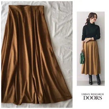 어반 리서치 [세탁 가능] 미모레 기장 페이크 스웨이드 플레어 롱 스커트