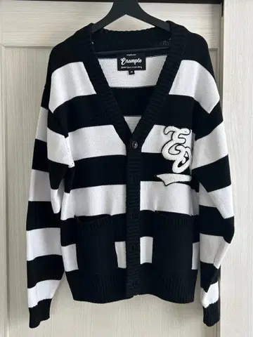 Example 스트라이프 가디건 M 사이즈