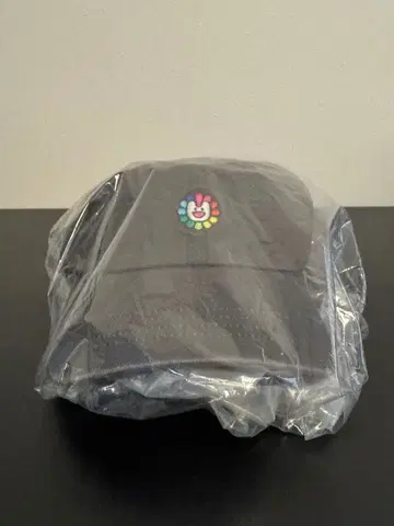 [ 새상품 ] NewJeans X MURAKAMI BASEBALL CAP