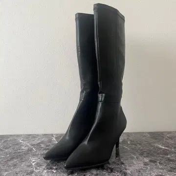 블랙 가죽 롱 부츠 스틸레토