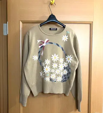 BALLY 캐시미어 100% 꽃무늬 스웨터 L 사이즈