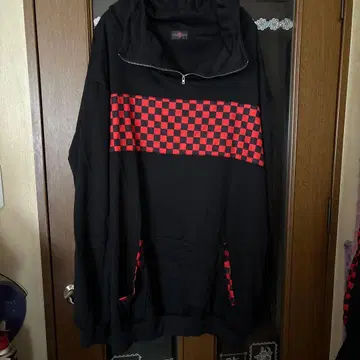 Drug Honey 후드 부착 후드티 블랙/빨간색