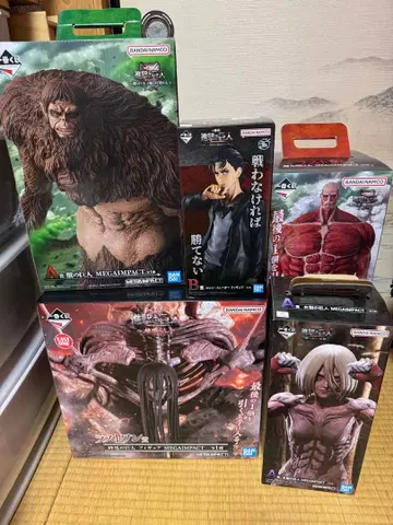 진격의 거인 1번 복권 피규어 세트