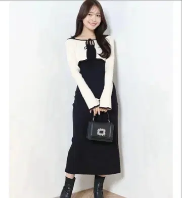 MERCURYDUO 3WAY 배색 스트랩 백 크로스 롱 슬리브 원피스