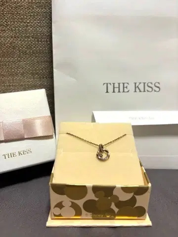 THE KISS 디즈니 라푼젤 목걸이