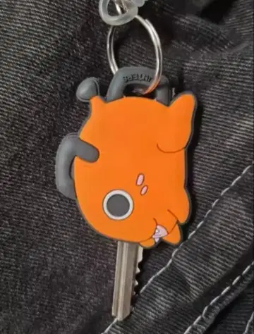 [미사용 새상품] 체인소 맨 포치타 키 커버 키링 실리콘 익명 배송