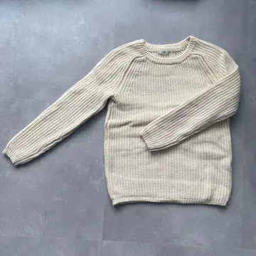 IENA 아이보리 리브 긴팔 스웨터