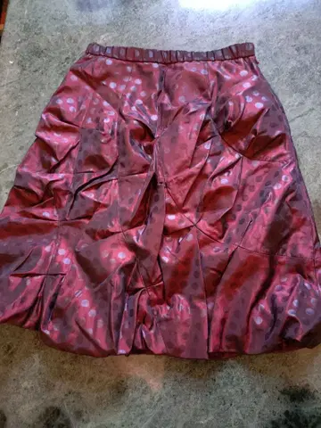 새상품 노코오노의 와인 레드 도트 무늬 플레어 벌룬 스커트