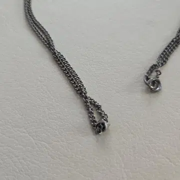 실버 체인 목걸이