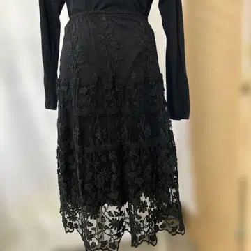 티어드 전체 레이스 스커트