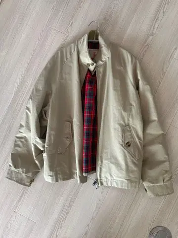 BARACUTA x Bshop 바라쿠타 x 비샵 릴랙스 G4 해링턴 재킷