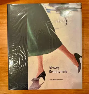 알렉세이 브로도비치 켈리 윌리엄 파셀