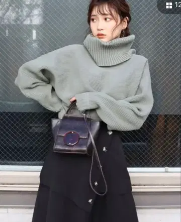 MURUA 빅 터틀 니트 풀오버 카키