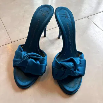 주세페 자노티 디자인