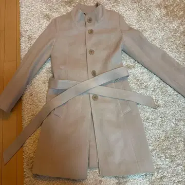 로트레아몽 LAUTREAMONT 코트