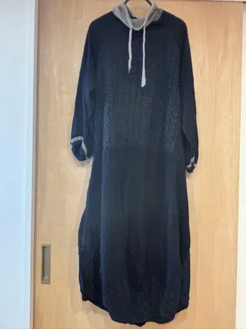 센소유니코 POINTLIGNE 원피스