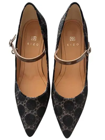 EIZO 스틸레토 펌프스 블랙 도트 디자인