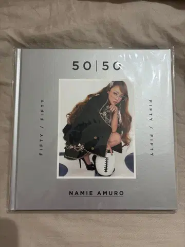 아무로 나미에 50/50 LIVE GENIC 투어 화보집