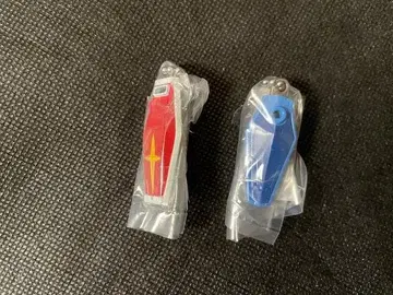 쉴드 건담 & 구프 메탈 쉴드 스윙 키링