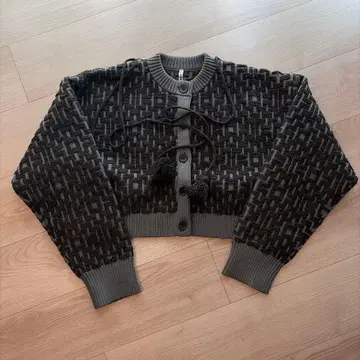 이번 시즌 A CCORDION 니트 자켓 가디건 M