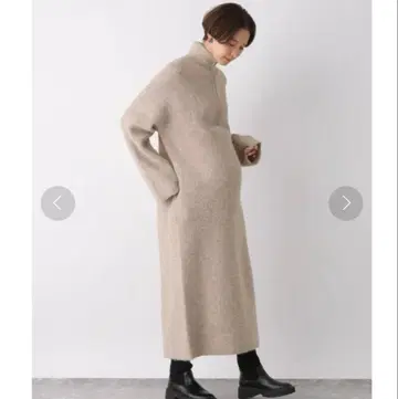 마터니티 임산부 베이지 하이넥 지퍼 니트 롱 원피스 LEPSIM