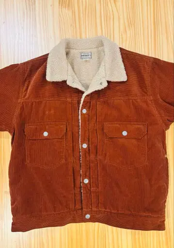 [ 가격 인하 상담 가능 ] 레어 PHERROW'S 보아 자켓