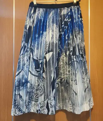 SOMARTA 플레어 스커트 그레이 블루 y2k 패턴