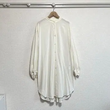 [ 새상품급 ] LOWRYSFARM(로리즈팜) 루즈 밴드 카라 롱 셔츠