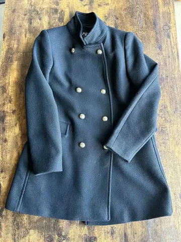 ZARA 스탠드 카라 미들 기장 코트