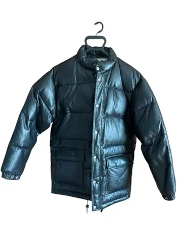 FREEDOM 블랙 가죽 다운 자켓