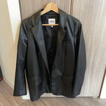 ZARA 가죽 블레이저 블랙 XS 사이즈