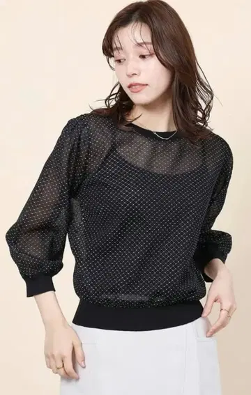 하자품 야마다야 FENNEL 도트 시어 탑 블랙