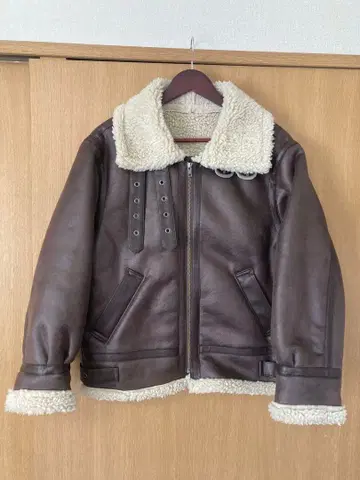 Ungrid 언그리드 페이크 무스탕 보아 블루종