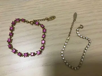 새상품급 원더풀 월드 팔찌 2점