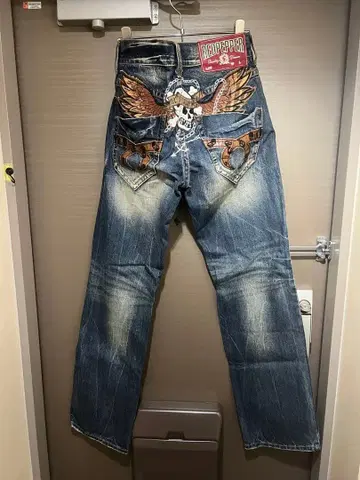 레드페퍼 자수 데님 팬츠 사이즈 30