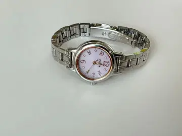 wicca 솔라 여성용 손목시계 새상품급 시티즌 실버 에코 드라이브