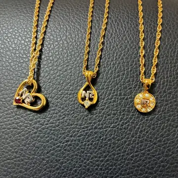 새상품급 니나리치 목걸이 3세트