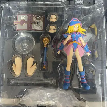 figma 313 블랙 매지션 걸