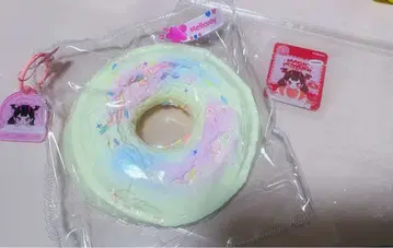 멜로조이 mellojoy 도넛 마쉬멜로우 반지 스퀴즈