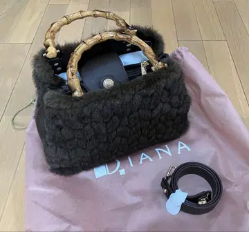 DIANA 다이애나 퍼 토트백 미사용