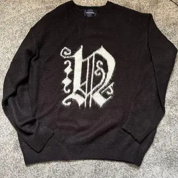 thisisneverthat 모헤어 D 로고