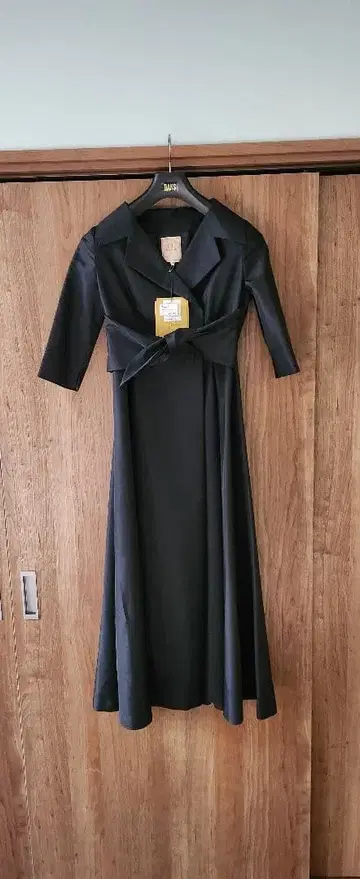 시빌라 sybilla 원피스 블랙 미사용 사이즈 40