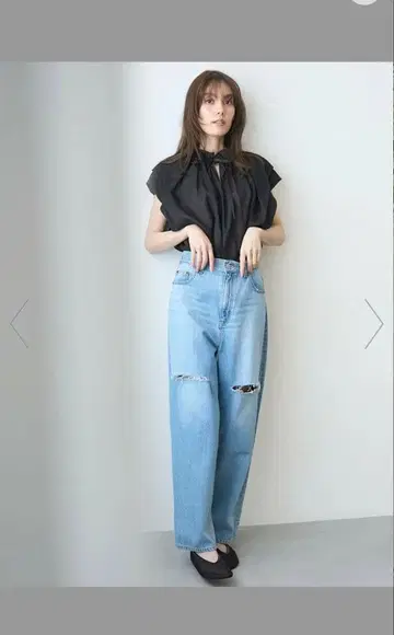 라이트 블루 와이드 레그 데님 팬츠