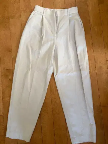 ebure 화이트 슬랙스