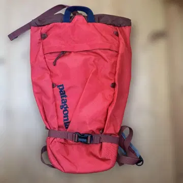 patagonia 백팩 16L 빨간색