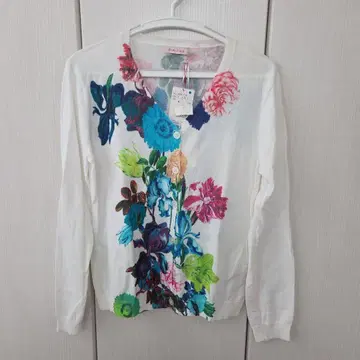 [ 미사용 새상품 ] 꽃무늬 프린트 긴팔 가디건 L~LL 사이즈