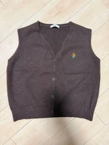 El mar 브라운 니트 베스트